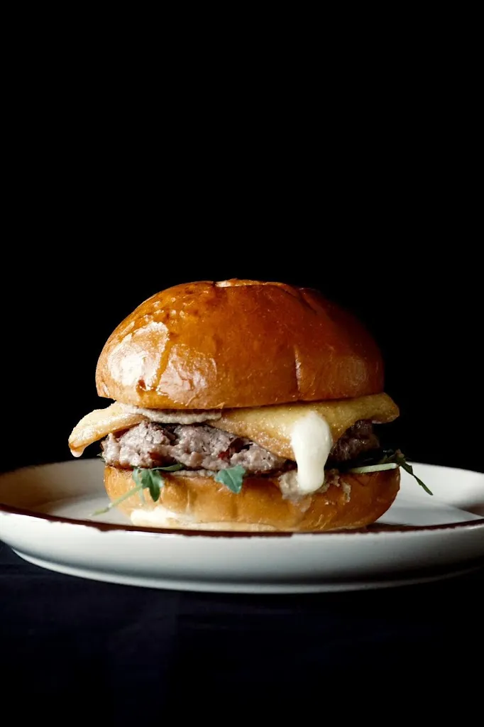 AMA Burger • Buns & Burger by al Bacaro •_Motta di Livenza_slider_image_3