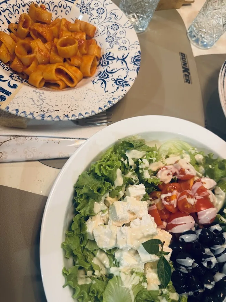 Maya E_Bunker_Mussolente_review