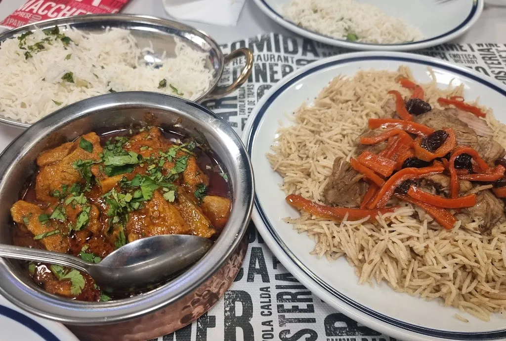 London Dream - Cucina Indiana e Pakistana Halal_Mussolente_slider_image_3