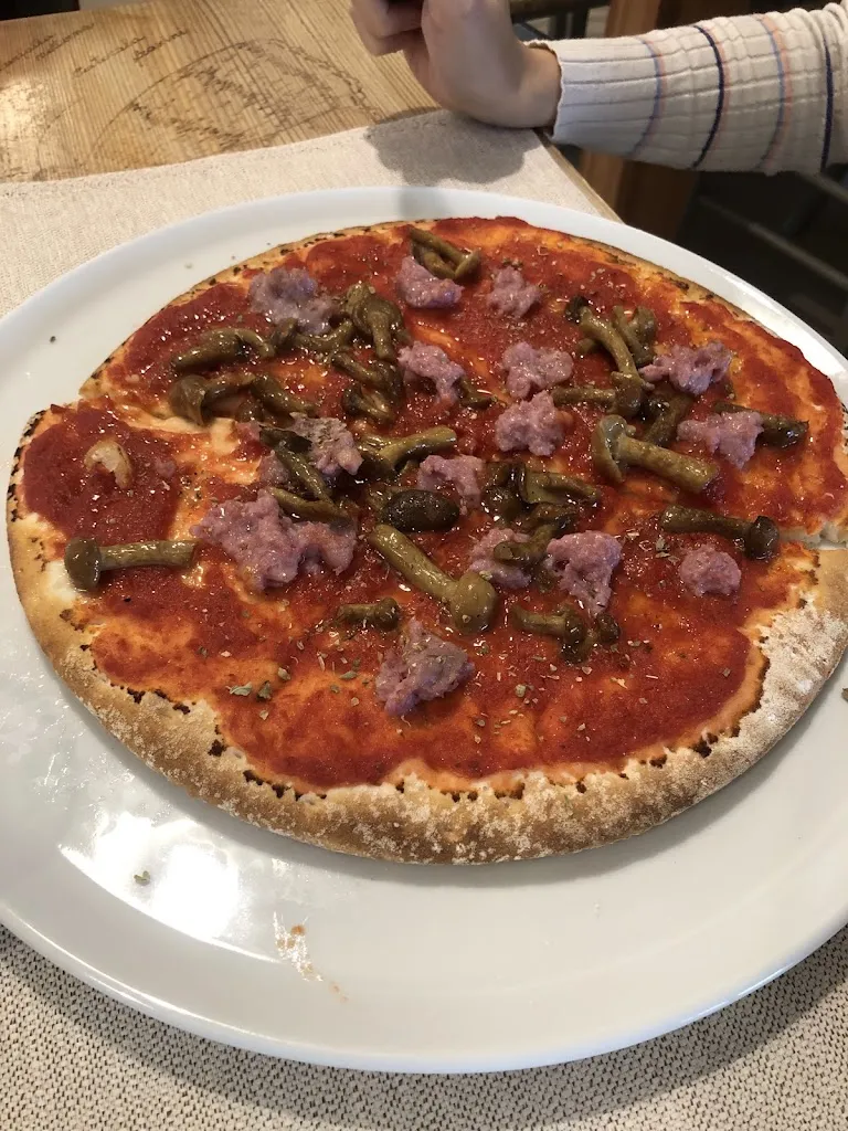 Raimond_Bar Ristorante Pizzeria Rettavia_Musano_review