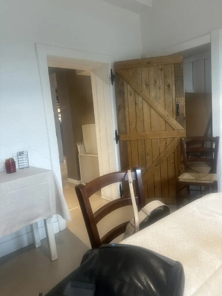 Dejan Sredic_Bar Ristorante Pizzeria Rettavia_Musano_review