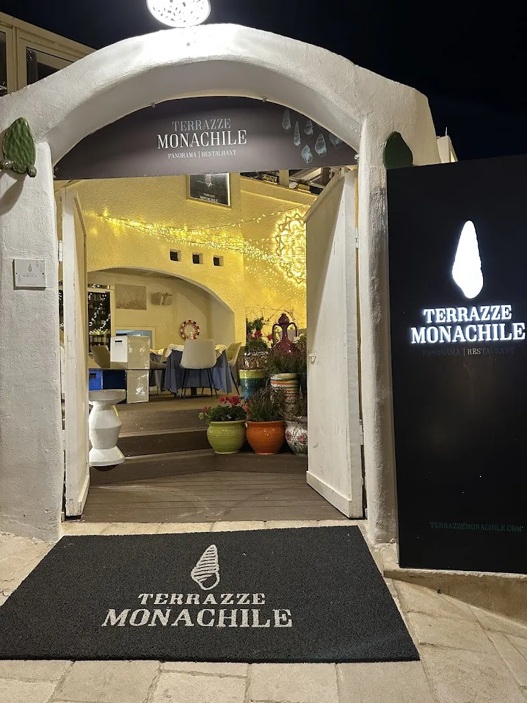 Terrazze Monachile restaurant in Polignano a Mare