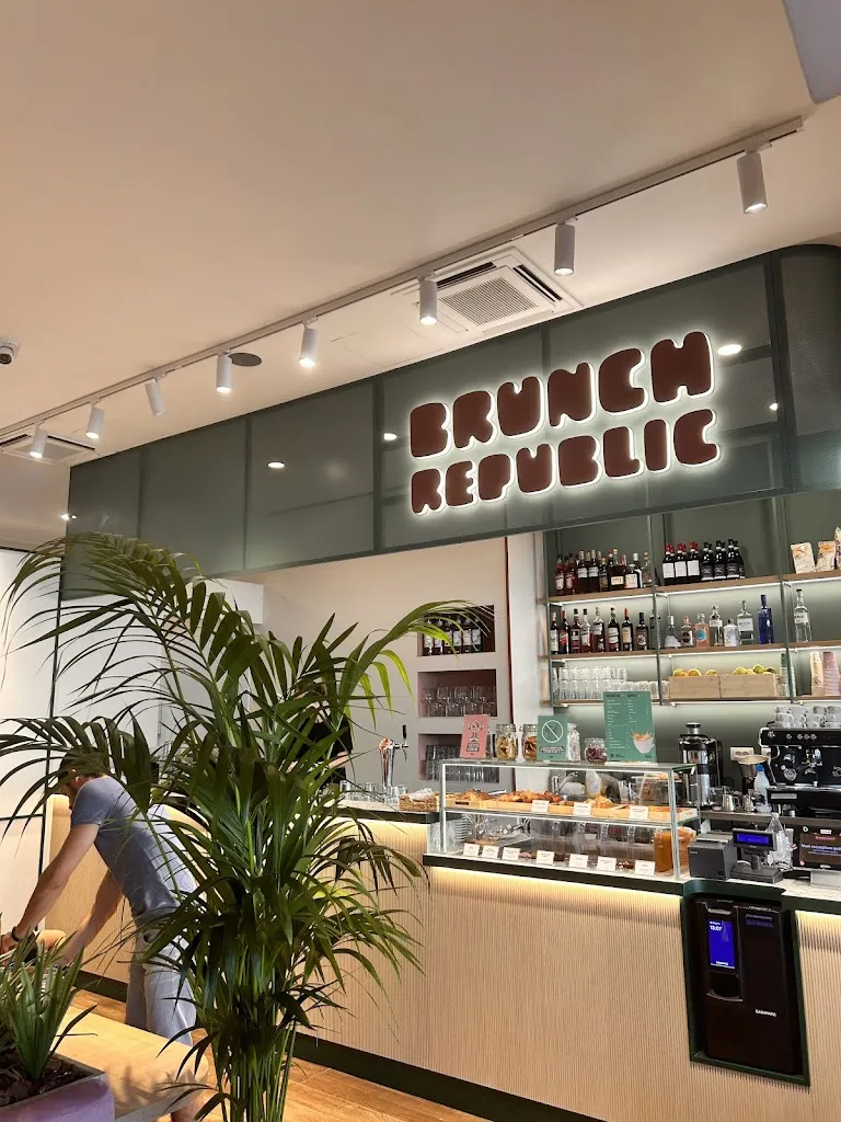 Brunch Republic Montebelluna_Montebelluna_slider_image_1