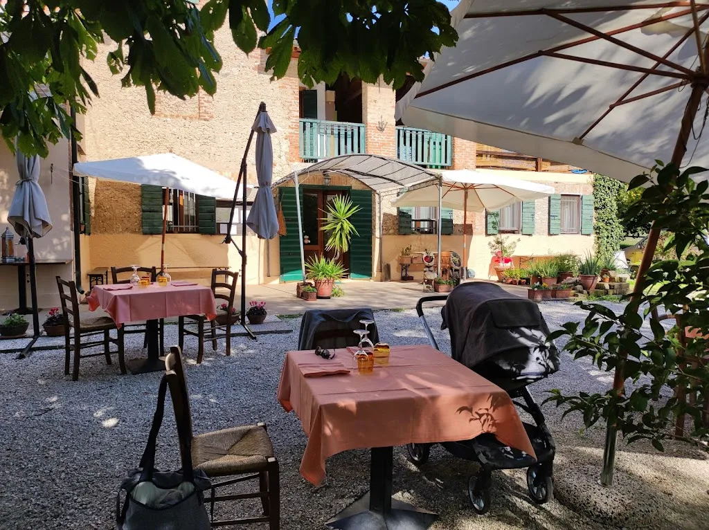 Casa la Buona Stella Restaurant in Montebelluna
