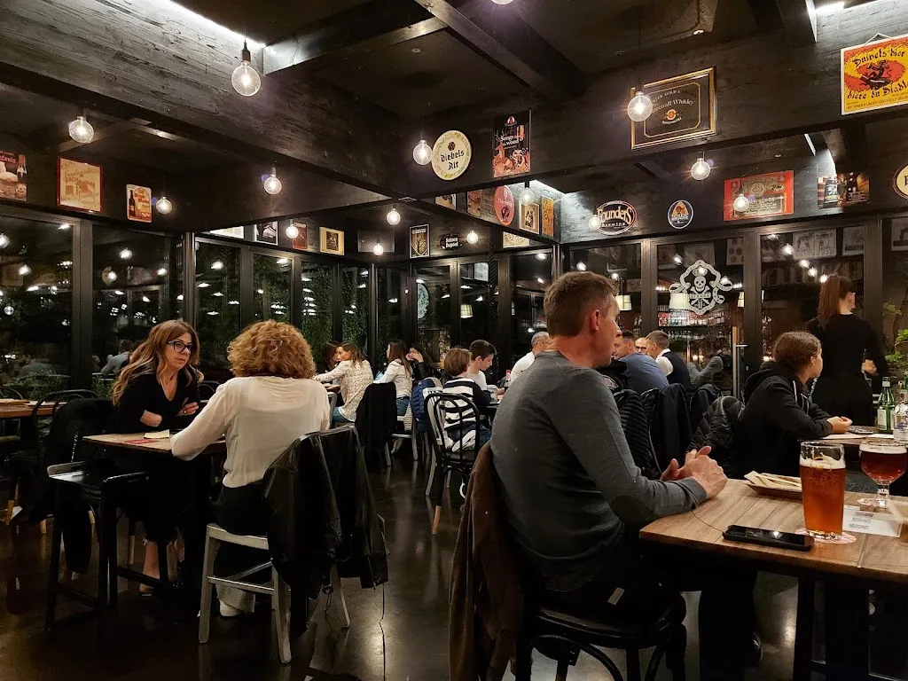 Nidaba 1982 restaurant in Montebelluna