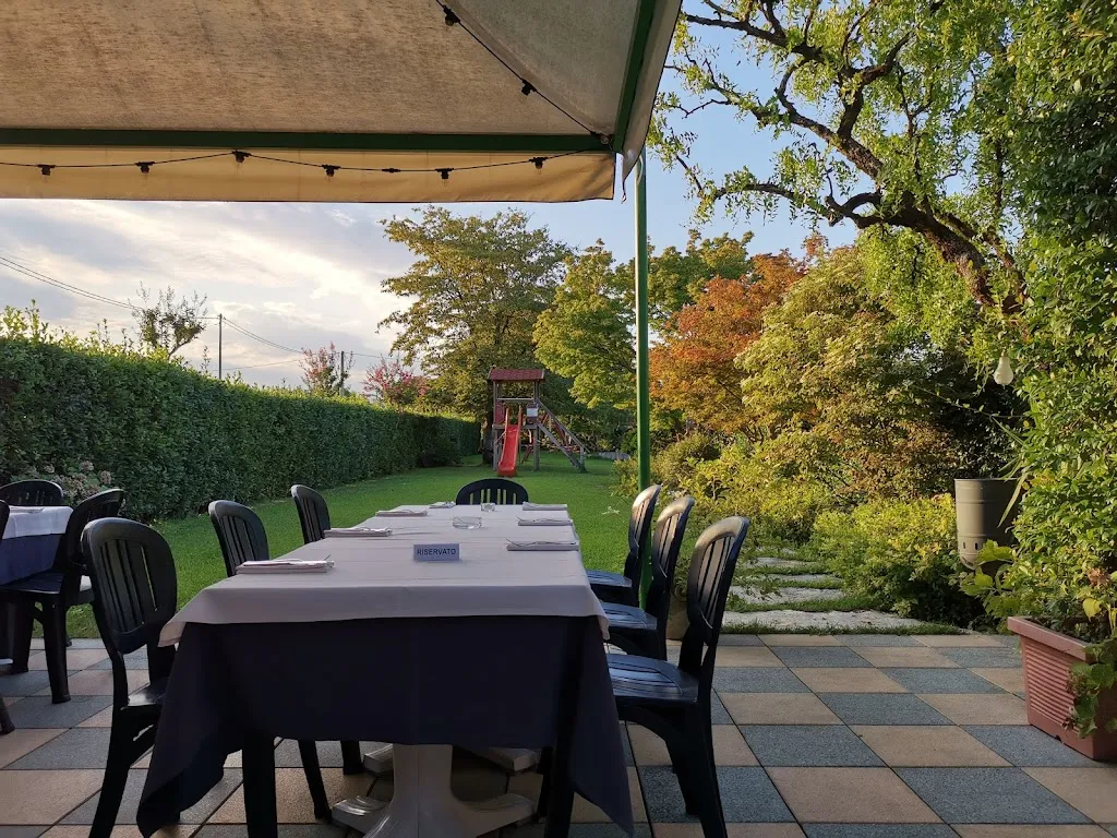 Pizzeria Al Grappolo d'Oro restaurant in Montebelluna