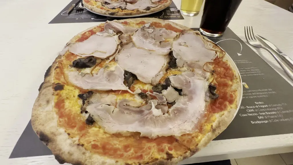 Pizzeria Al Grappolo d'Oro_Montebelluna_slider_image_2