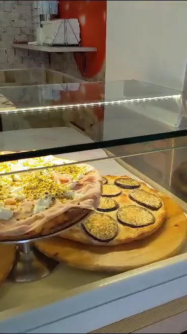 La Focacceria Delle Noci Marco_Polignano a Mare_slider_image_2