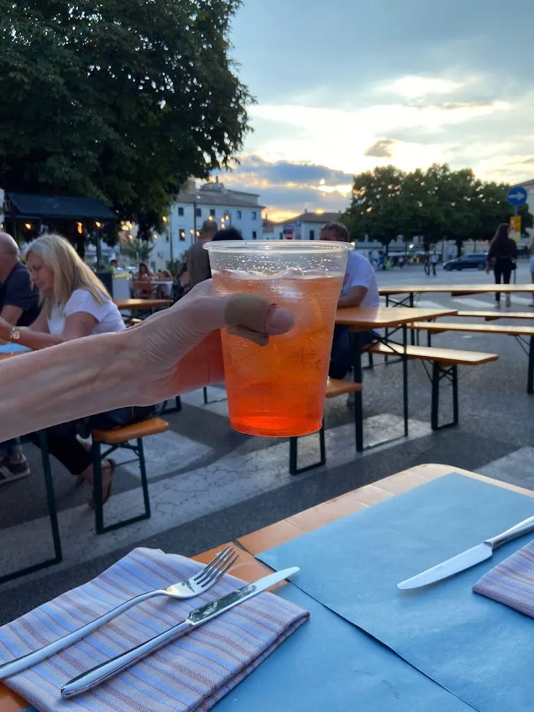 Lauren Walker_Pizzeria Ristorante da Niko_Montebelluna_review