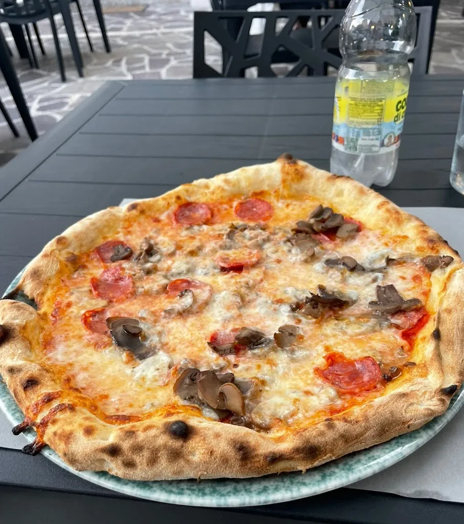Farm's Pizza_Montebelluna_slider_image_3