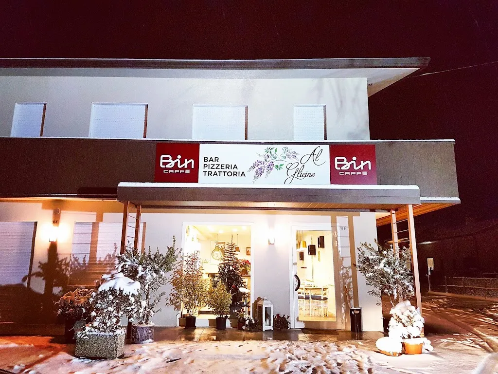 Pizzeria Al Glicine restaurant in Montebelluna