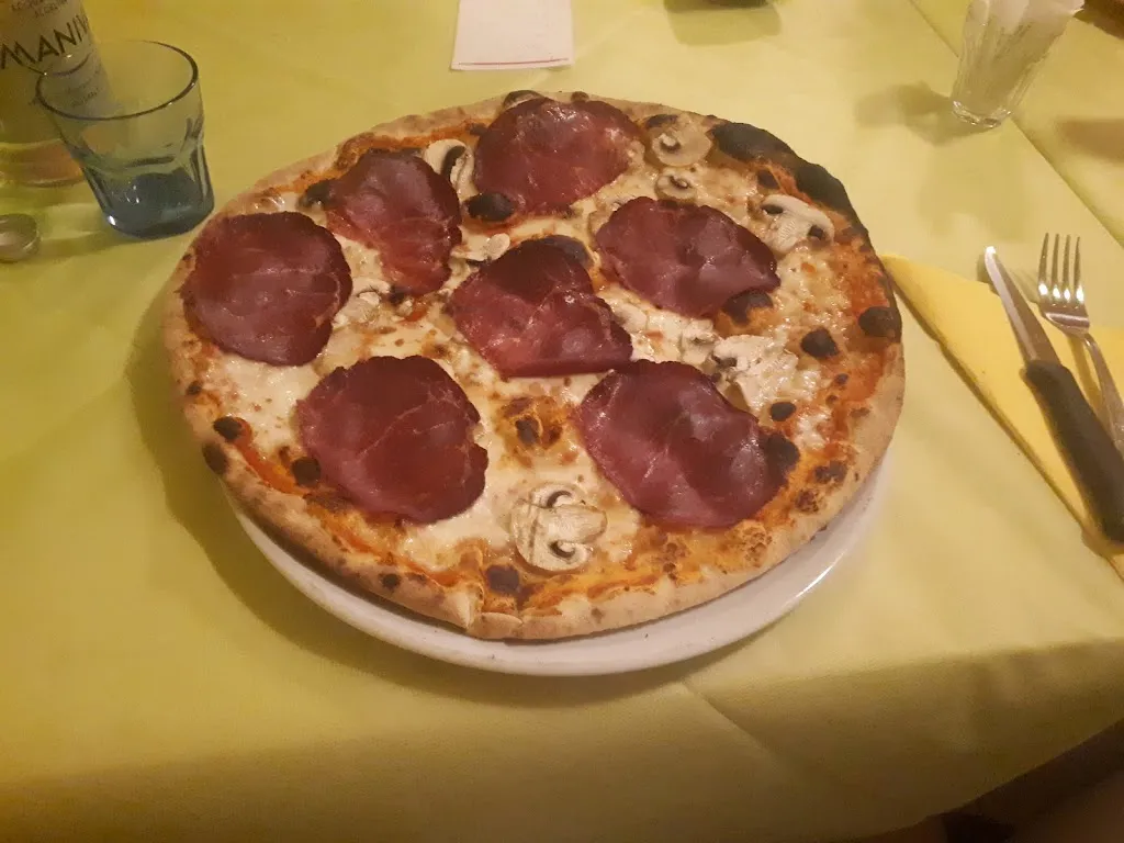 La MAGA Pizzeria da Asporto_Nogara_slider_image_3