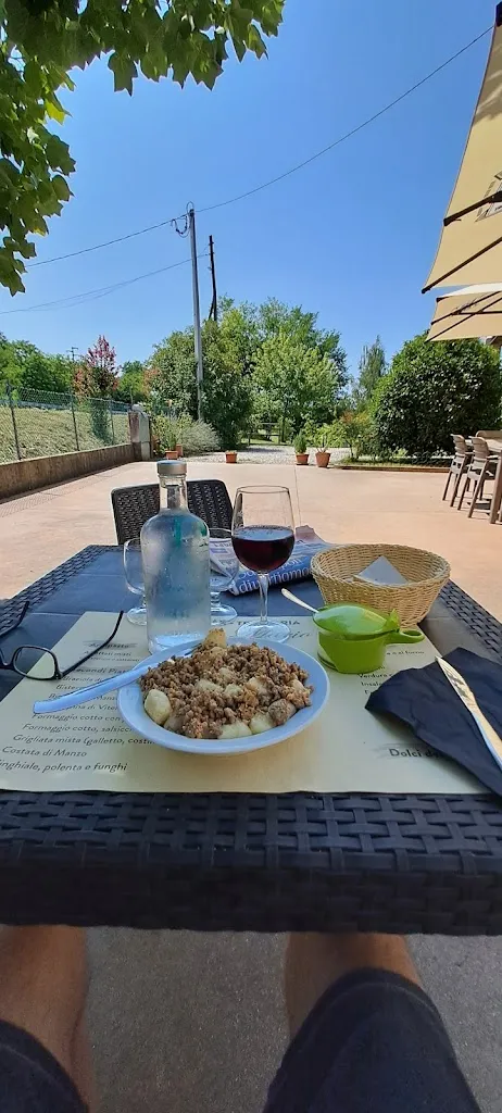 adriano favaro_Bar Trattoria Da Mario - Strada Panoramica_Nervesa della Battaglia_review