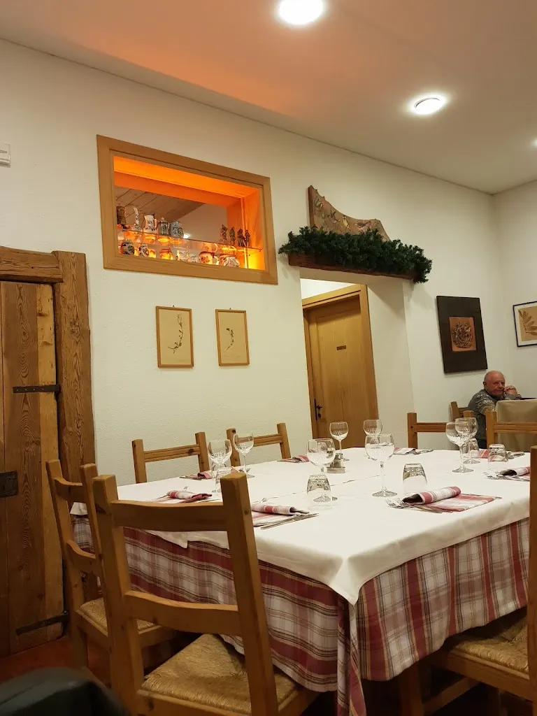 Speck Stube Col del Bosco restaurant in Nervesa della Battaglia