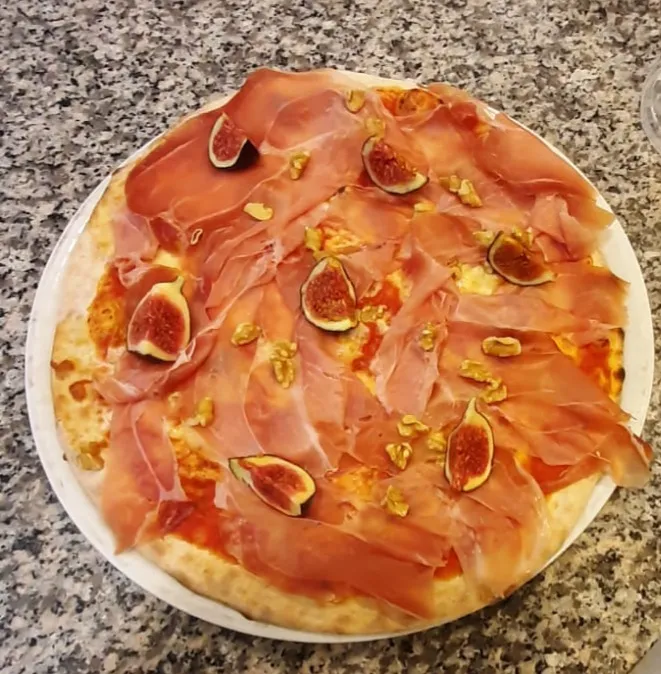 Pizzeria la Strana Coppia Treviso_Nervesa della Battaglia_slider_image_2