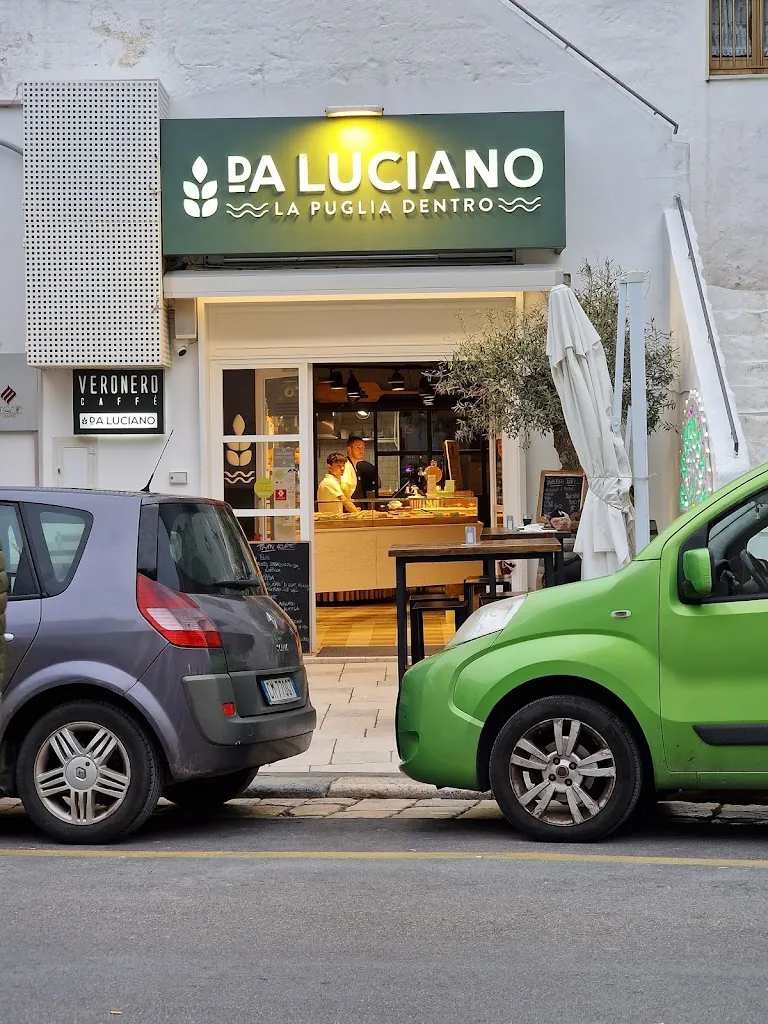 DA LUCIANO - La Puglia dentro restaurant in Polignano a Mare