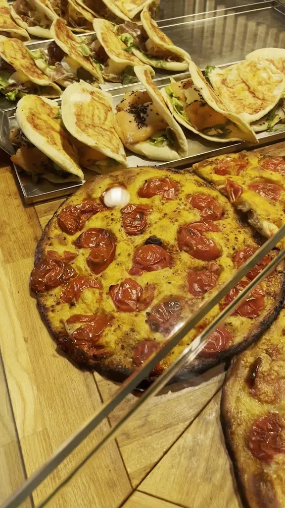 DA LUCIANO - La Puglia dentro_Polignano a Mare_slider_image_2