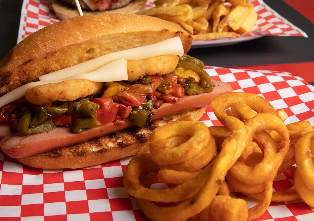 LEGENDS | Hamburgeria bar fast food_Orgiano_slider_image_3