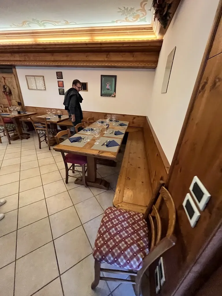 Udey Singh Thakur_Ristorante Antica Locanda Al Pelmo Di Ottavi Graziana_Ospitale di Cadore_review