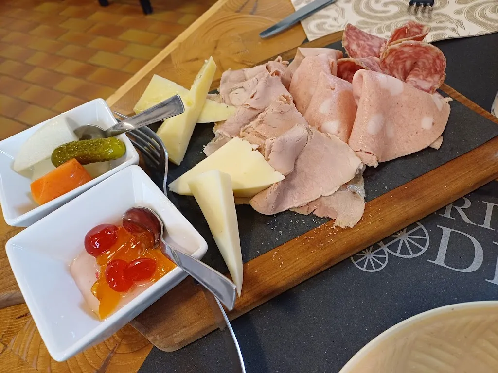 Osteria Ae Rode_Paese_slider_image_3