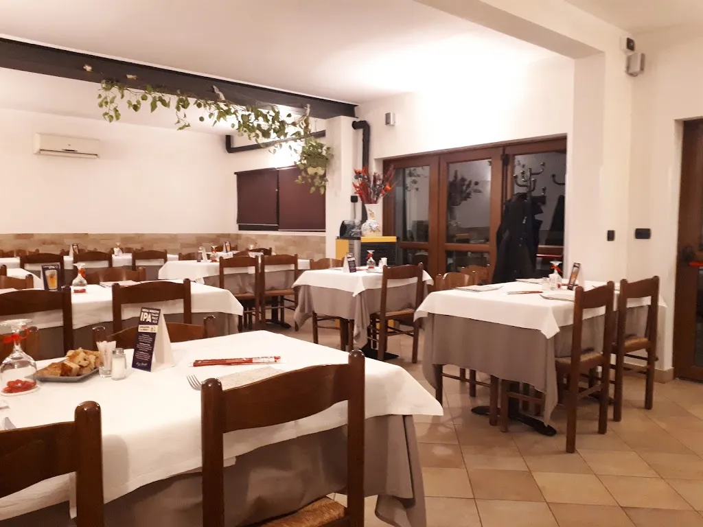 El Canfin ristorante pizzeria restaurant in Ospedaletto Euganeo