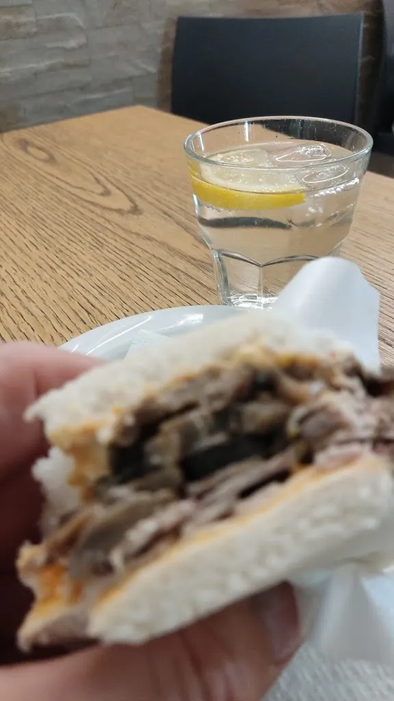 Bar Sambugaro Orazio restaurant in Ospedaletto Euganeo