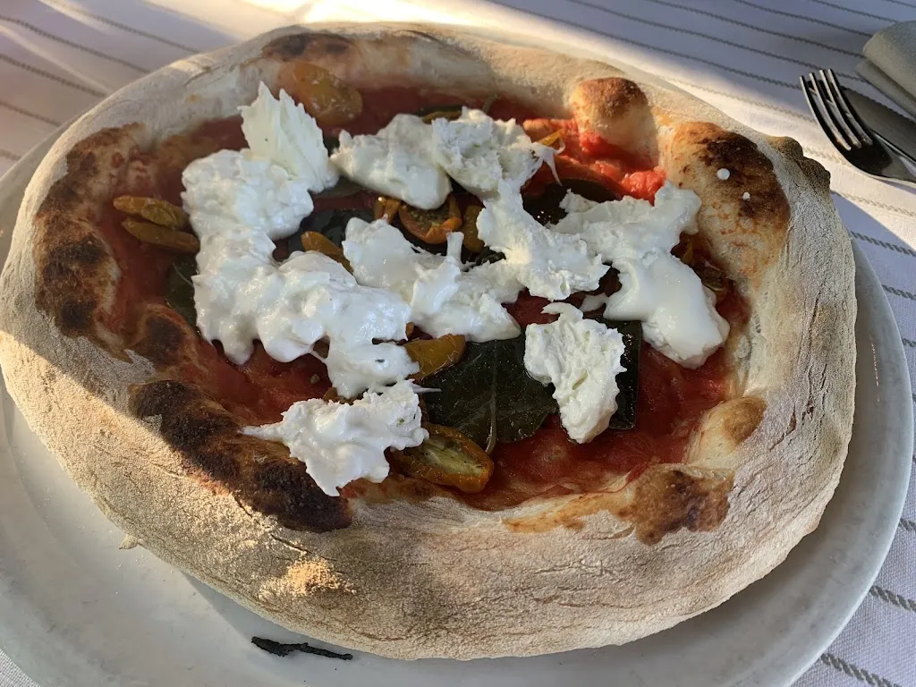 Melanie Bochmann_Alpina 1954 Ristorante Pizzeria_Pedavena_recensione