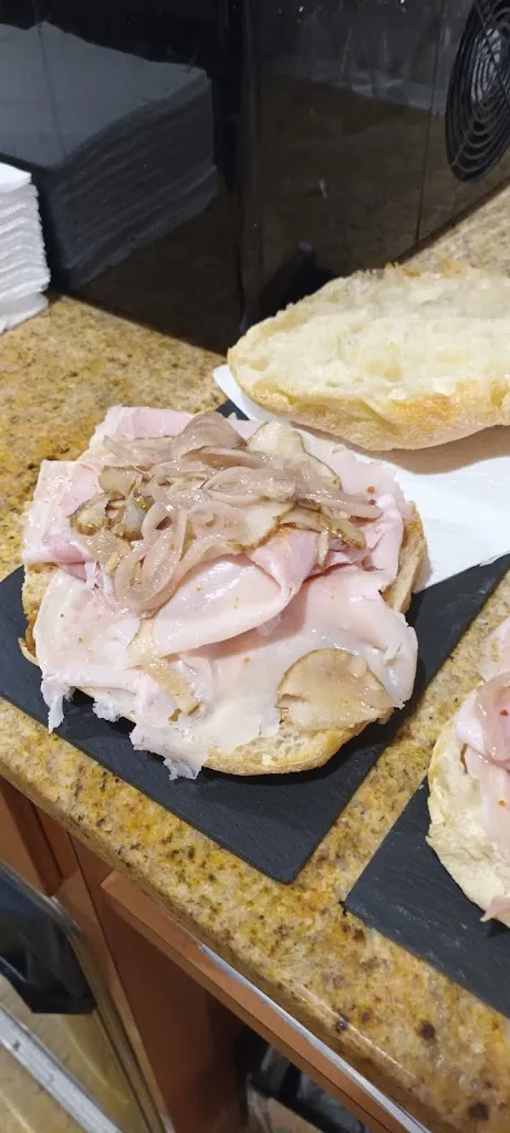 Menu_PANINOTECA, BAR, BIRRERIA, CAFFè, infopoint, IL COVO DEI ZATER_Perarolo di Cadore_image_3