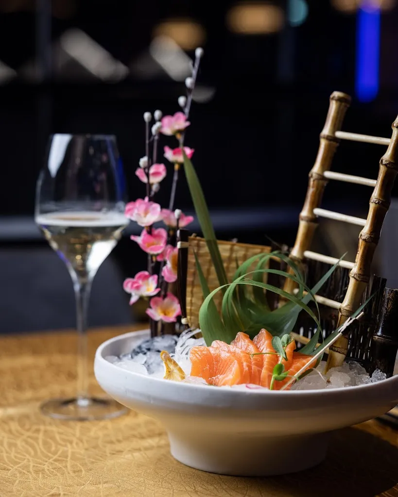 Shiko' Lounge and Restaurant - Pederobba - Sushi_Pederobba_slider_image_3