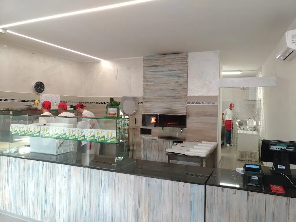 Nico Conte_Pizzeria Ai Diavoli_Pernumia_review