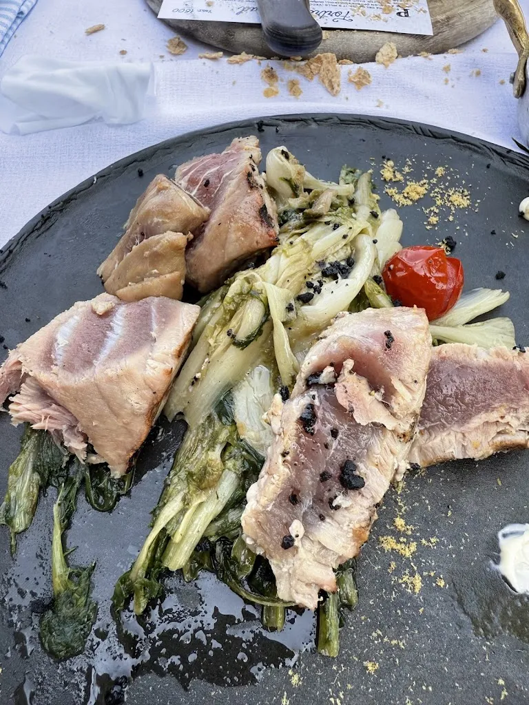 Mickey Black_Vecchio Mulino Beach_Peschiera del Garda_review