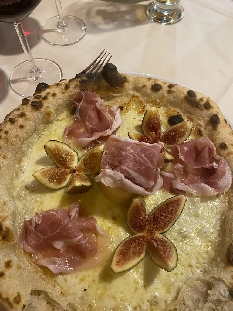 Katarzyna Tyszko_Pizzeria Trattoria La Torre_Peseggia-Gardigiano_review