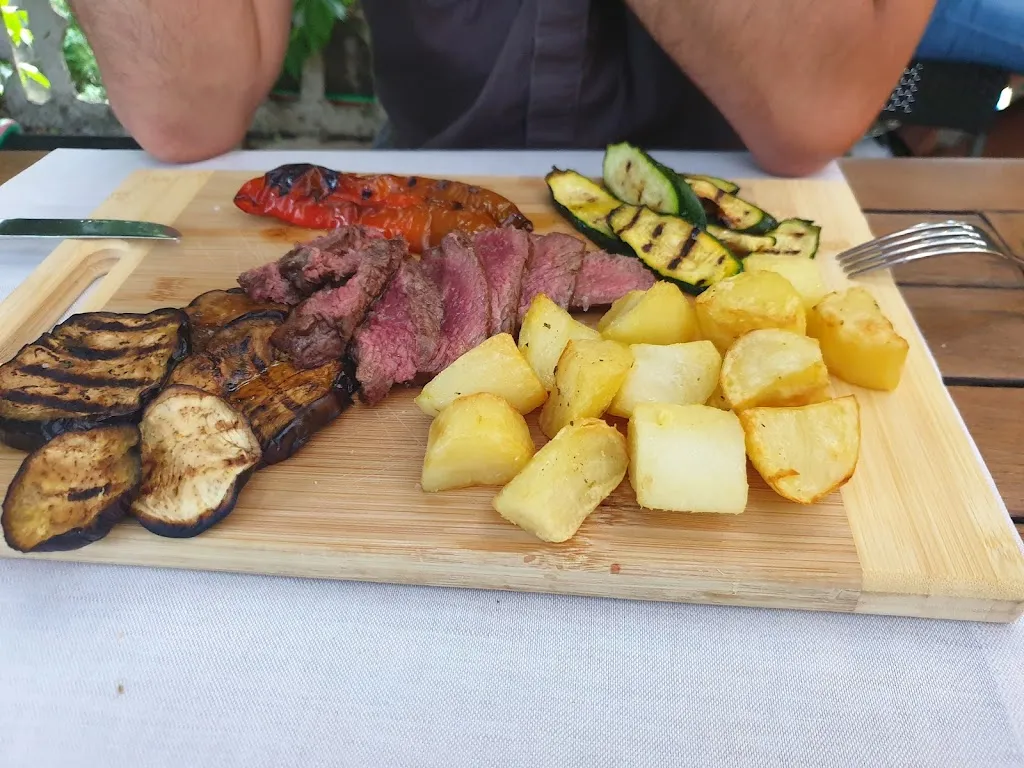 adrienn mohai_Ristorante Perbacco_Peseggia-Gardigiano_review