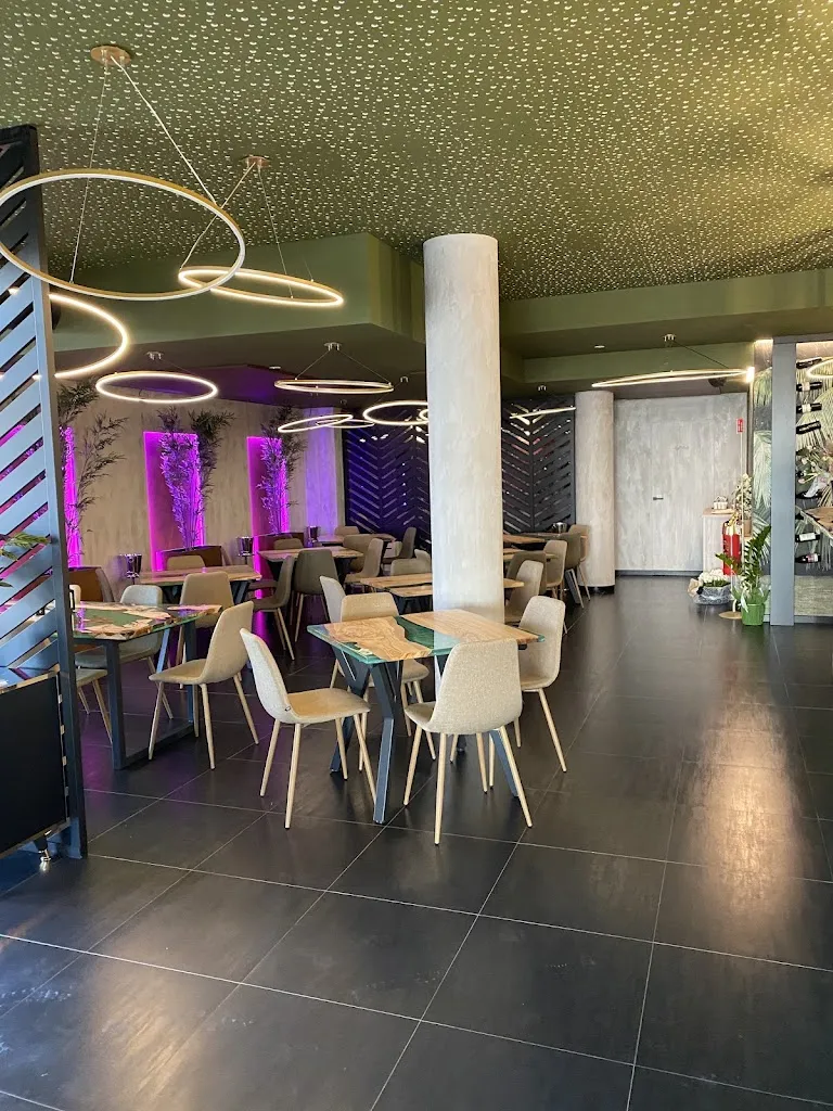 Amazonas Bistrot restaurant in Peseggia-Gardigiano