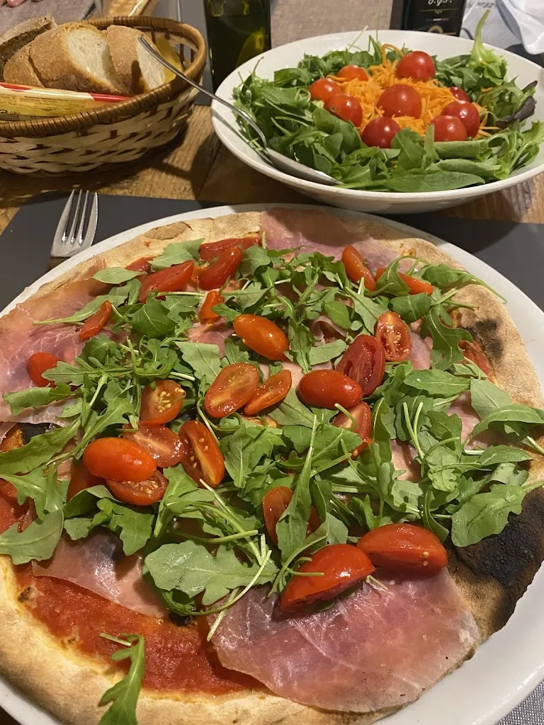 Sean McIntyre_Villa Santini_Piove di Sacco-Piovega_review