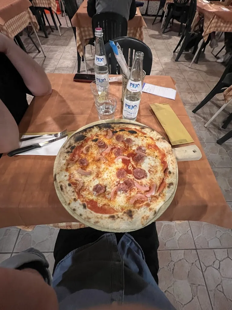 Nicola_Pizzeria Moby Dick_Poiana Maggiore_review