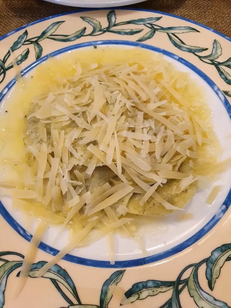 Anthony Wong_La Pignata_Provincia di Taranto_review