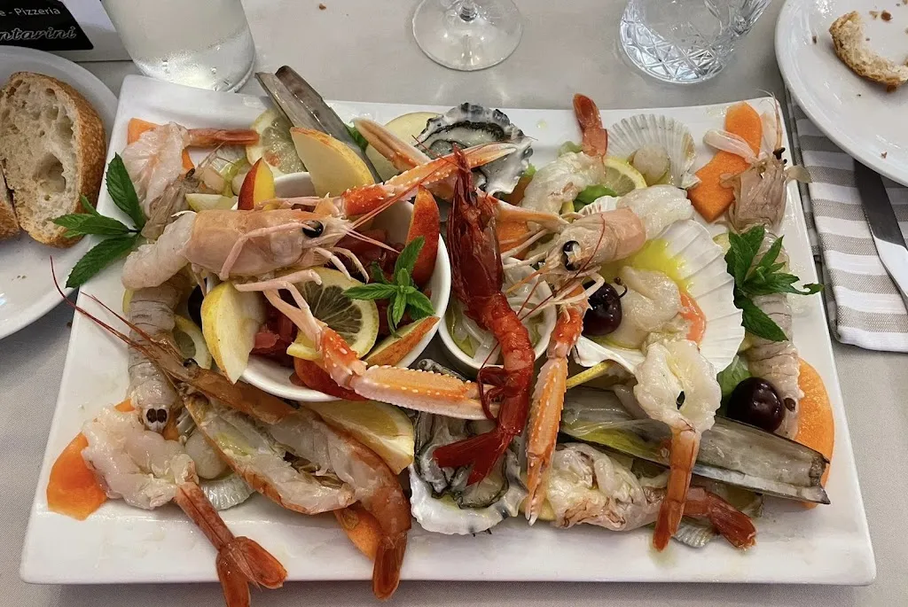 Contarini Ristorante Pizzeria Specialità Pesce_Piazzola sul Brenta_slider_image_2