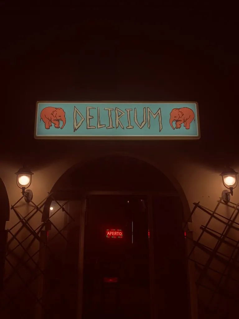 Delirium bar restaurant in Piombino Dese