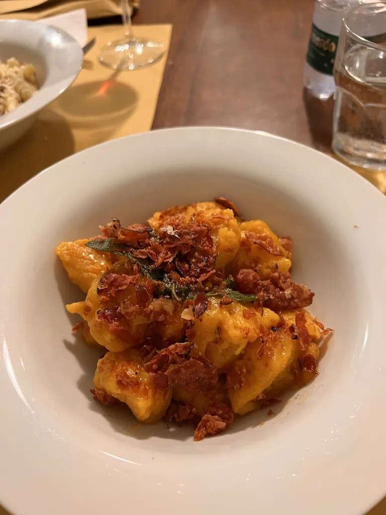 Anna Franzan_Bar Paninoteca Flo'S Sas_Piovene Rocchette_review