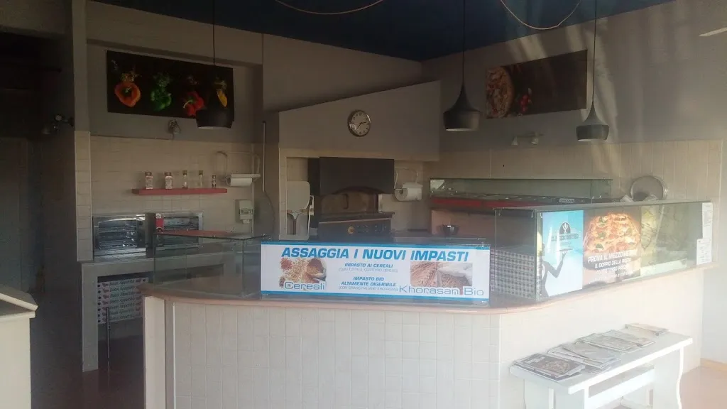 Pizzeria Mezzometro 2.0 restaurant in Piovene Rocchette