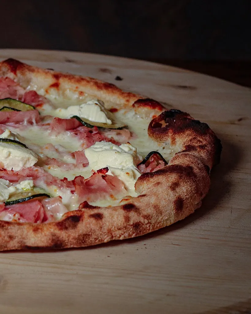 Oltre Pizza_Ponte di Barbarano_slider_image_3