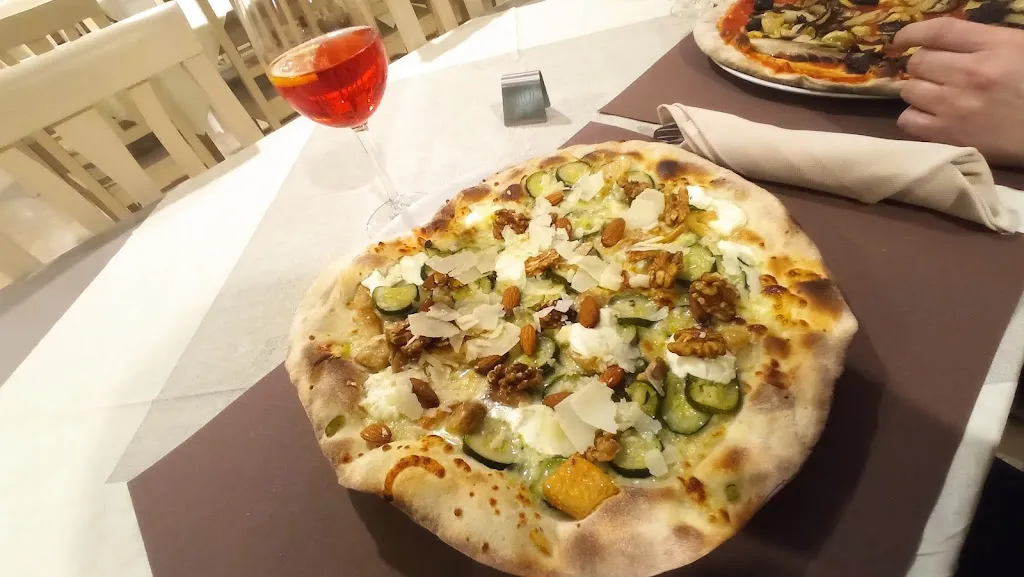 Pizzeria da Tony_Ponte di Barbarano_slider_image_2