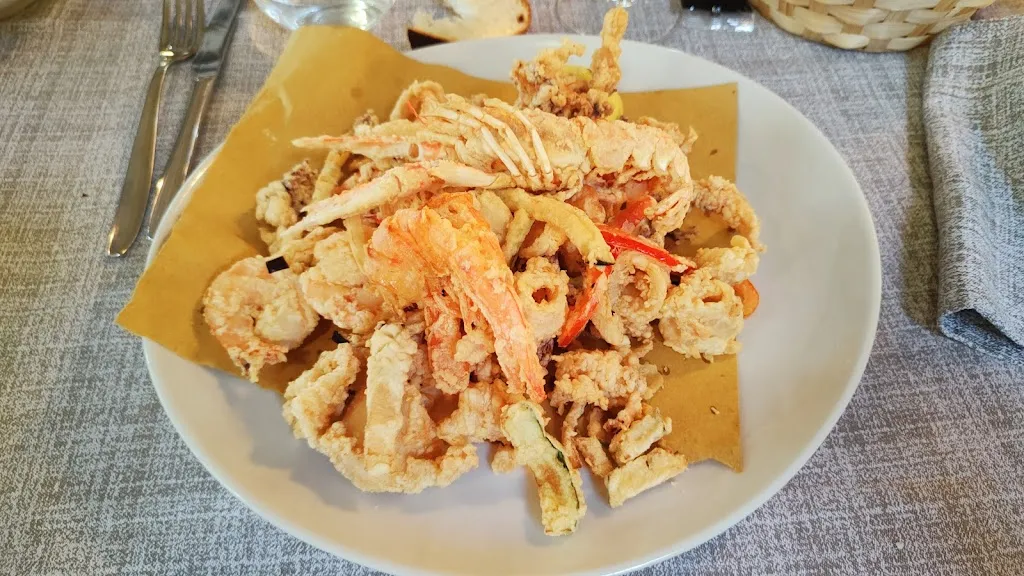 elle pr_Ai Laghetti_Polesella_review