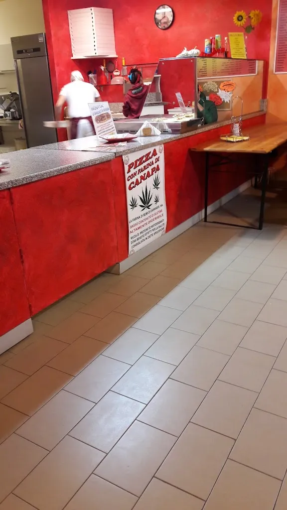 Pizzeria Retrò da Michele e Aurora_Polesella_slider_image_3