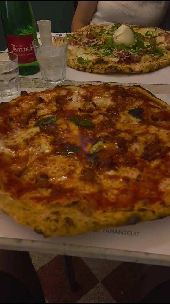 Mouni Mallela_L’Antica Pizzeria da Michele Taranto_Provincia di Taranto_review