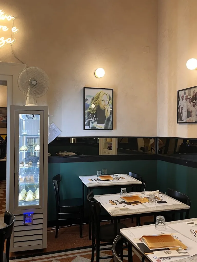 L’Antica Pizzeria da Michele Taranto_Provincia di Taranto_slider_image_3