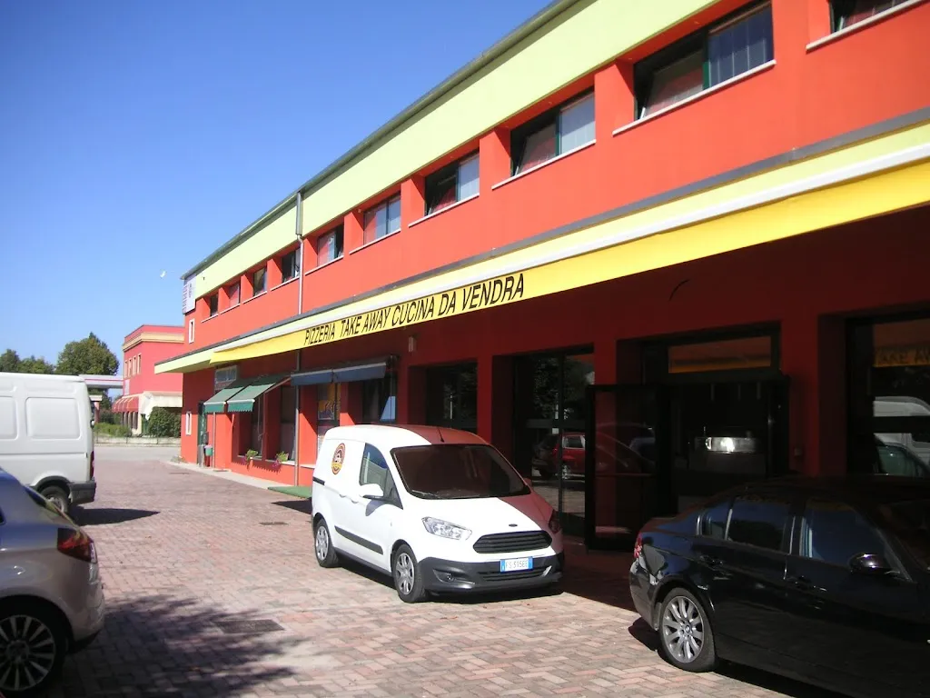 Da Vendra Pizzeria e Cucina Castegnero restaurant in Ponte di Castegnero