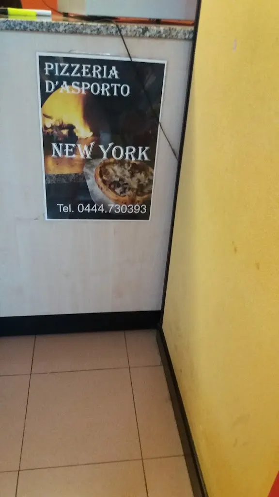 Pizzeria d'Asporto New York di Lunardi Vittorio_Ponte di Castegnero_slider_image_3