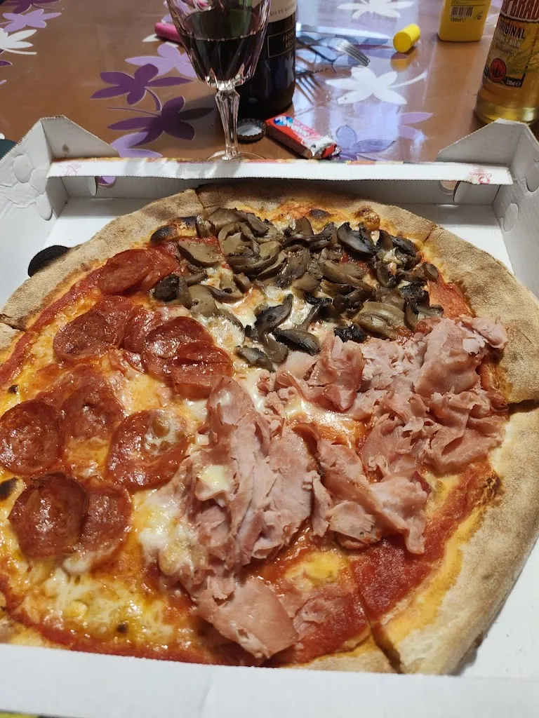 Pizzeria Peter Pan Di Sala Lorenzo_Ponte di Castegnero_slider_image_2